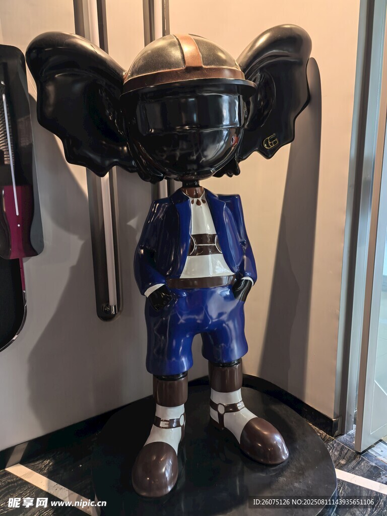 潮流玩偶摆件造型独特