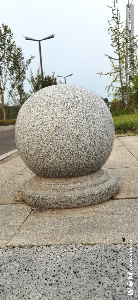 户外石球景观