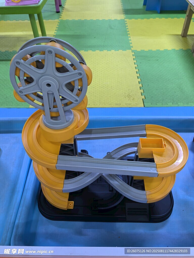 儿童益智齿轮玩具装置