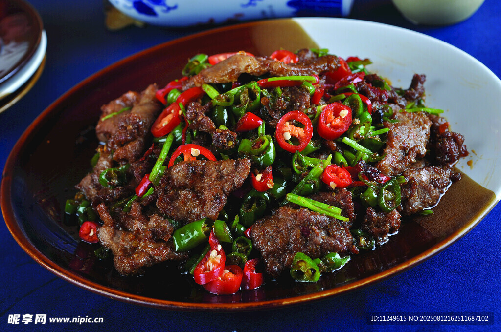 小炒黄牛肉