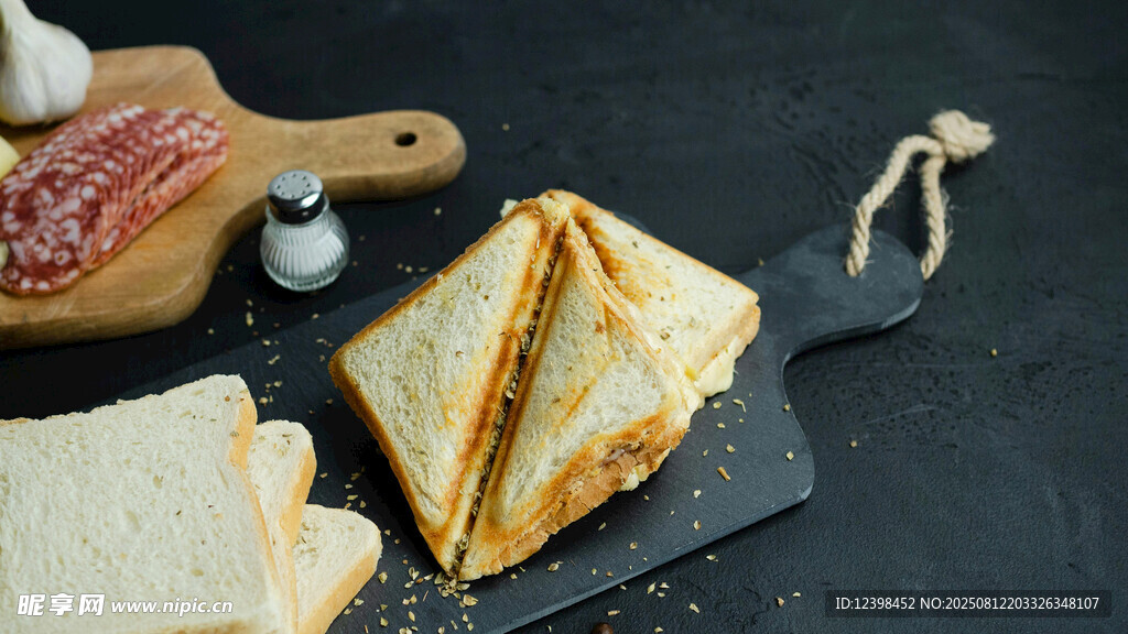 美味三明治与多样食材