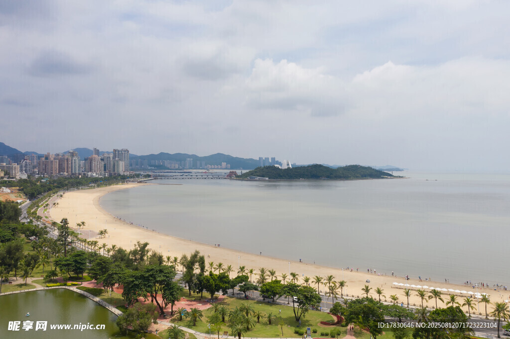 广东珠海海景沙滩海岸线