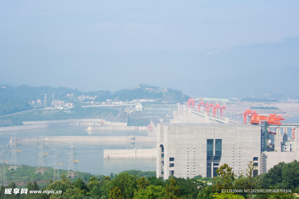 湖北宜昌三峡大坝