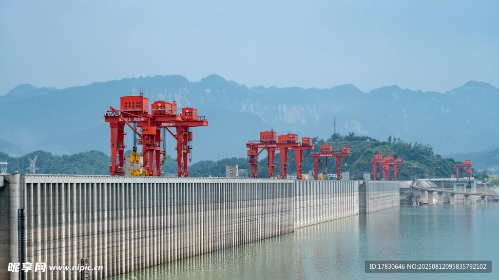 三峡大坝景区环境