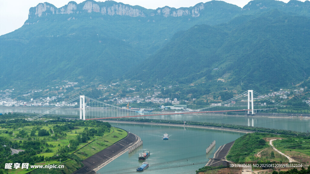 三峡大坝景区环境