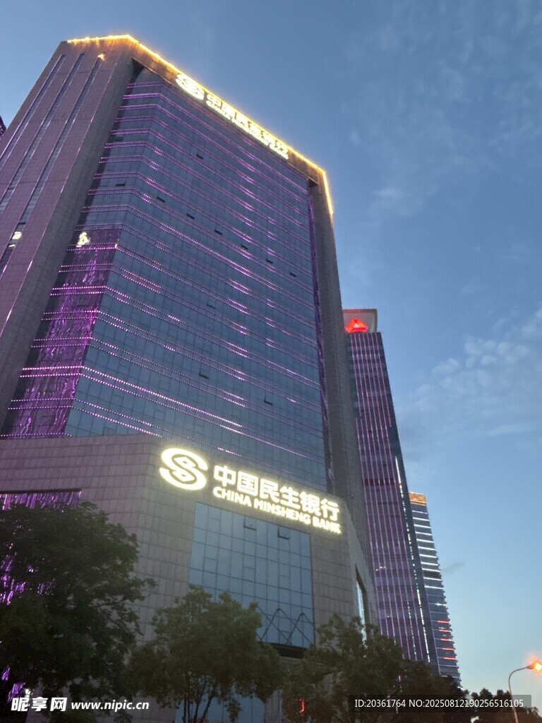 中信证券大厦夜景