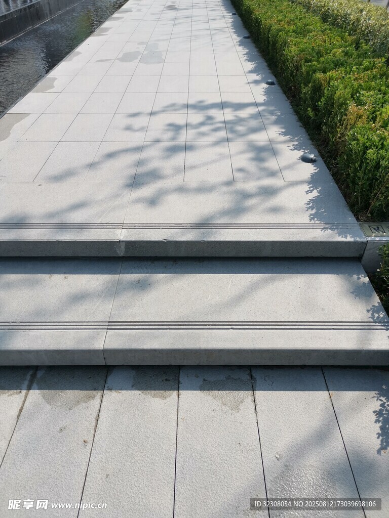 户外石板步道景观