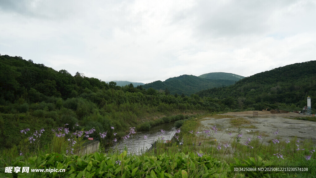 青山绿水美景