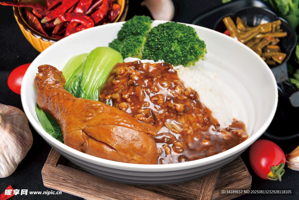 鸡腿 肉酱饭