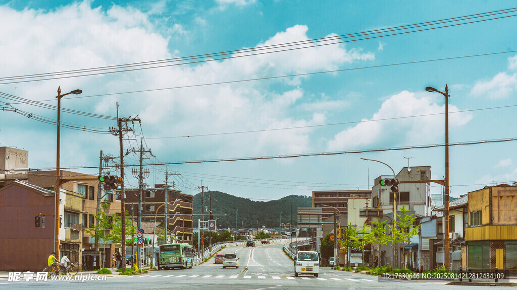 小镇街道风景