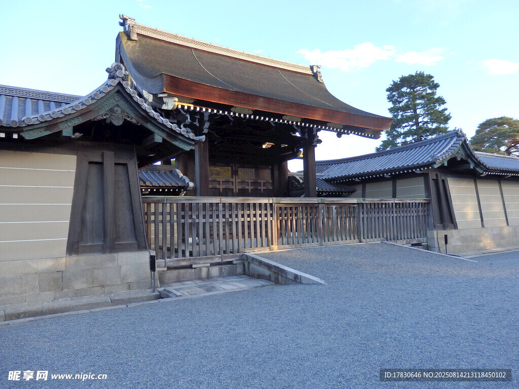 日式传统建筑庭院景观
