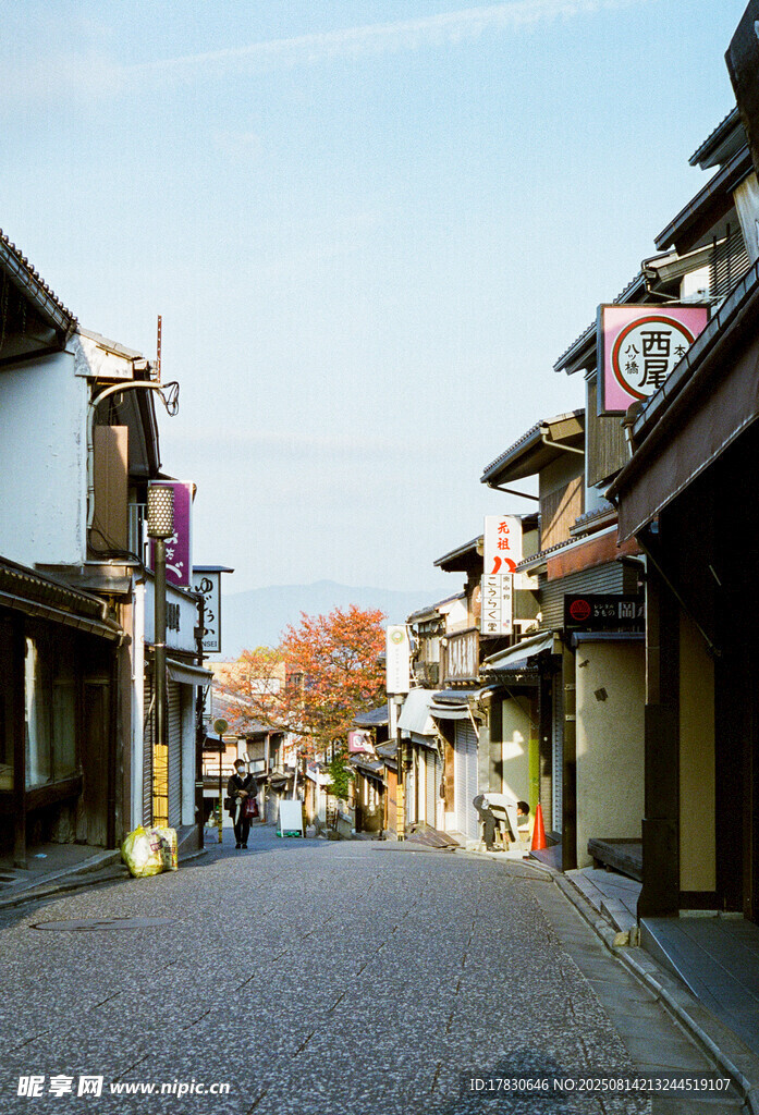 日式古朴街道景象