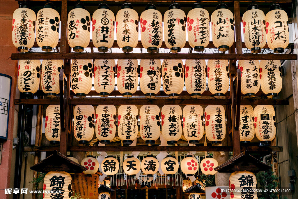 日式精美祈福绘马展示