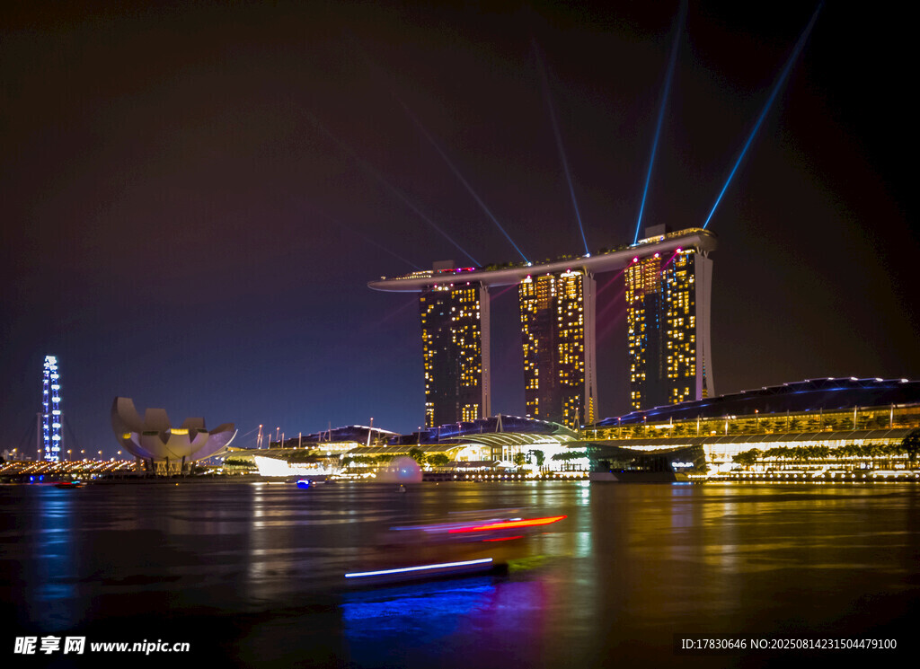 新加坡滨海湾璀璨夜景