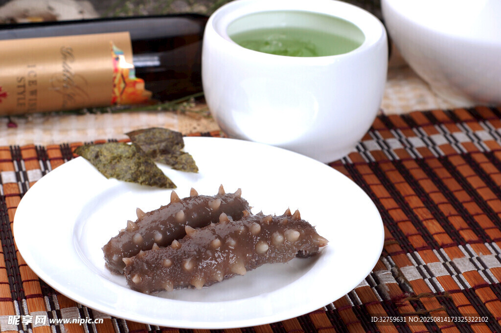 海参美食搭配茶具美酒