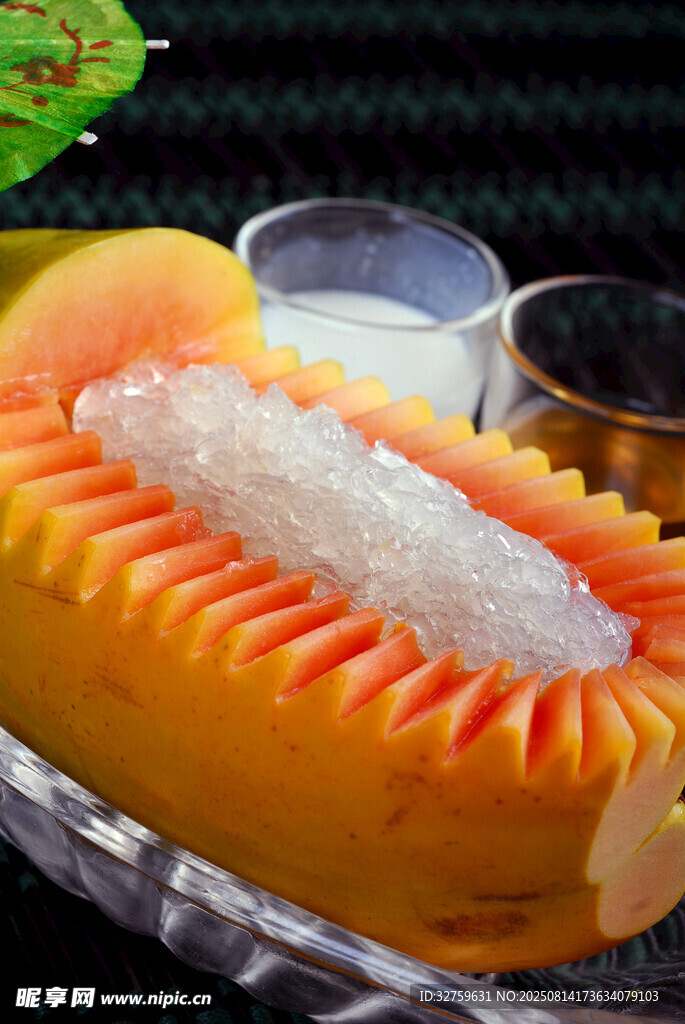 木瓜炖雪蛤美食特写