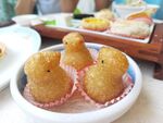 可爱小鸭造型糕点