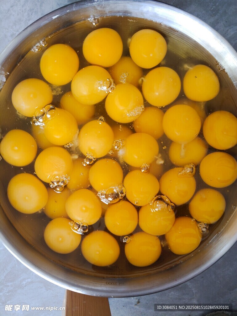 鸡蛋 烘焙材料