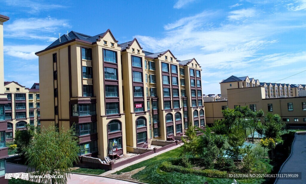 河畔精美多层住宅小区