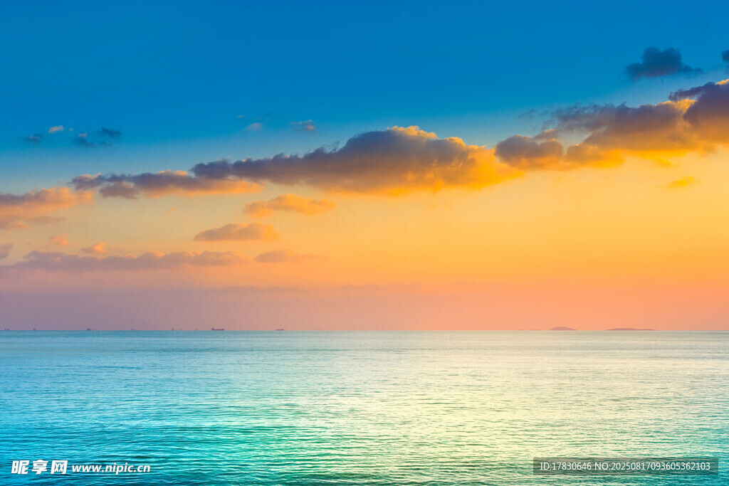 海上绝美日落景色