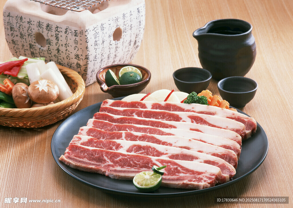 新鲜美味的韩式烤肉食材