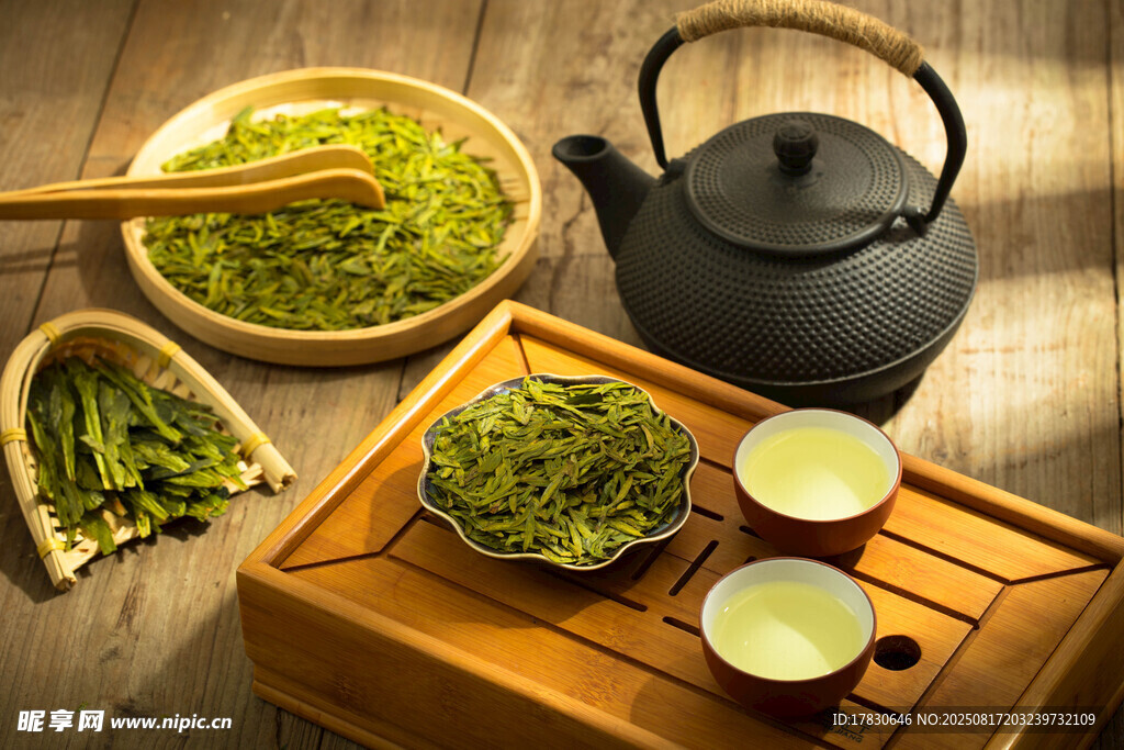 中式传统茶饮茶具展示
