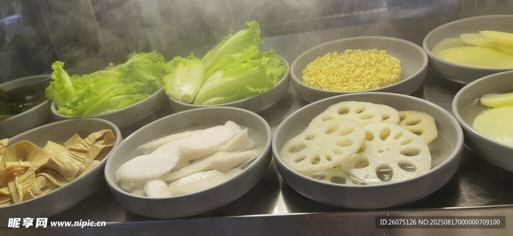 多样食材火锅配菜集合