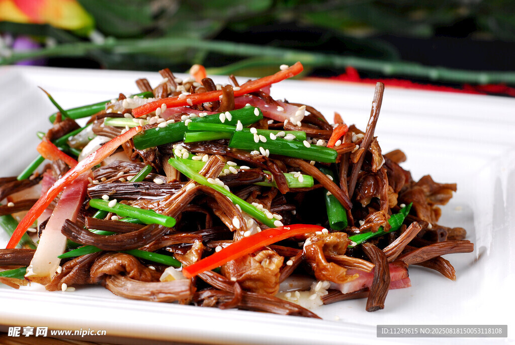 茶菇骨相肉
