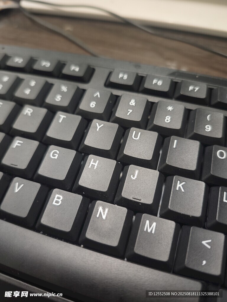 黑色键盘特写