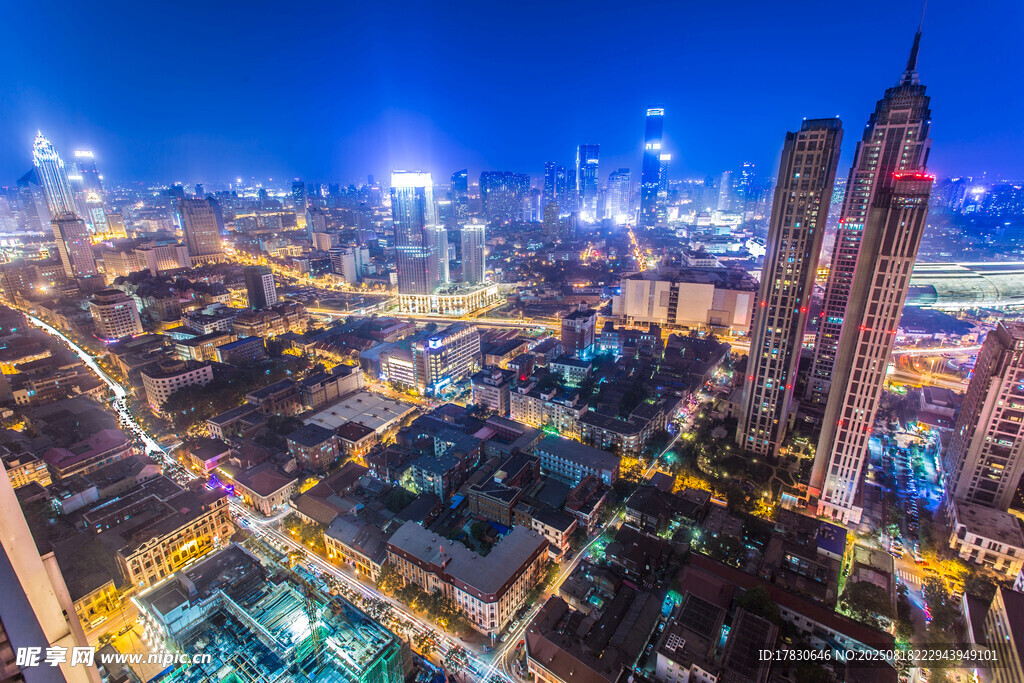 上海璀璨夜景俯瞰图