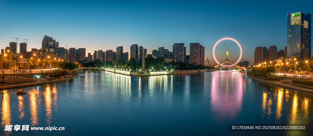 城市河畔夜景璀璨风光