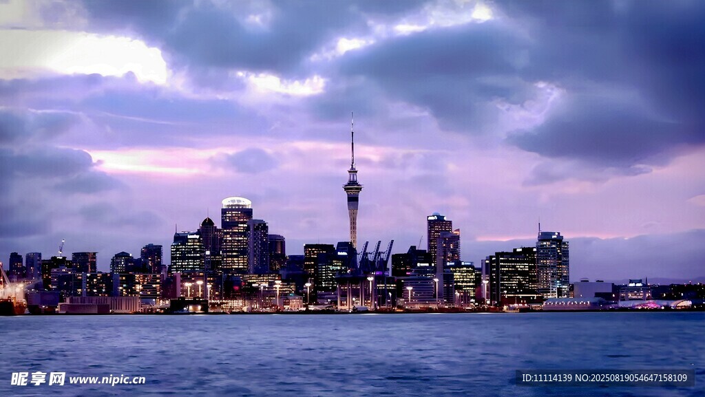 奥克兰海边黄昏风景