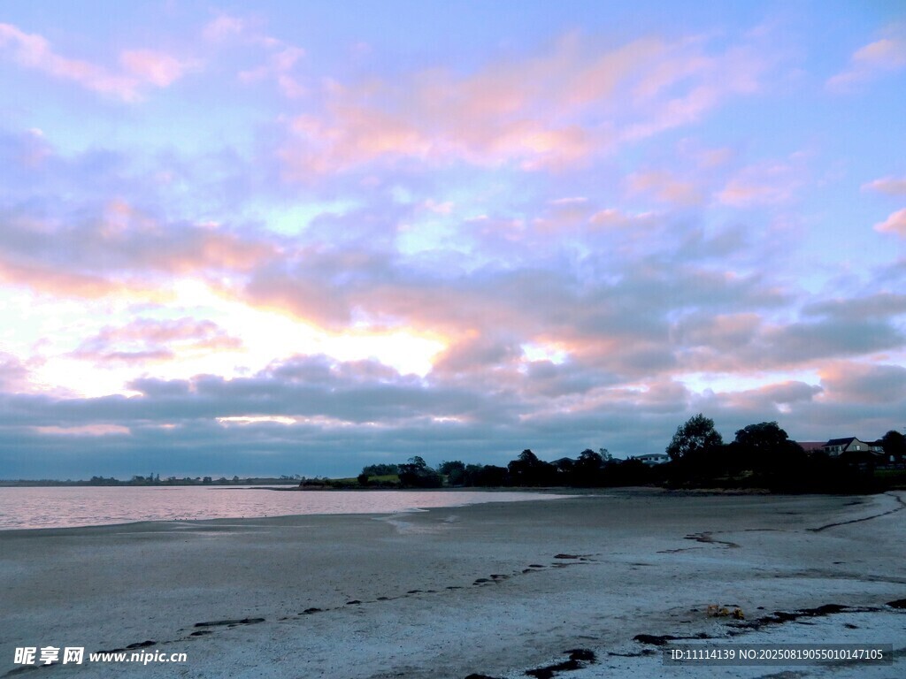 海边黄昏美景