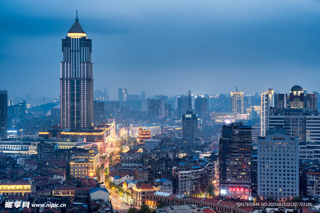 武汉汉口老城夜景