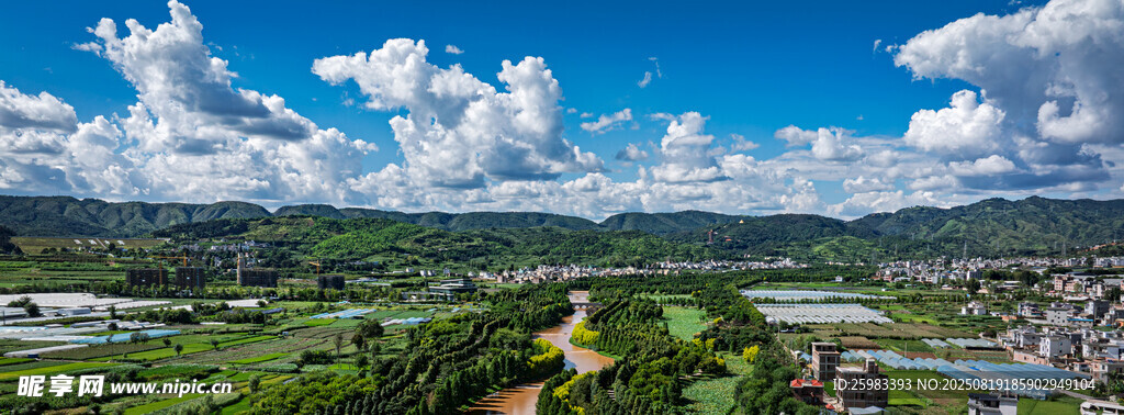 山区小镇