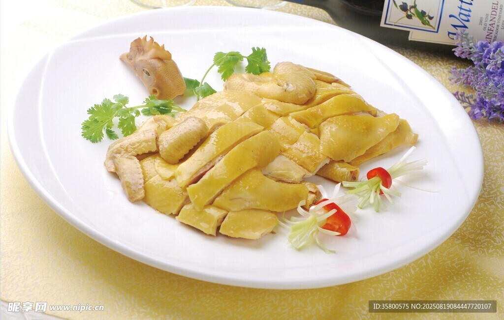 美味白切鸡摆盘精致
