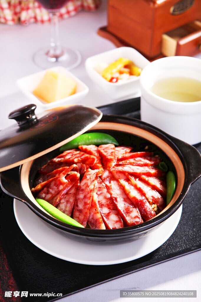 美味诱人的火锅涮肉食材