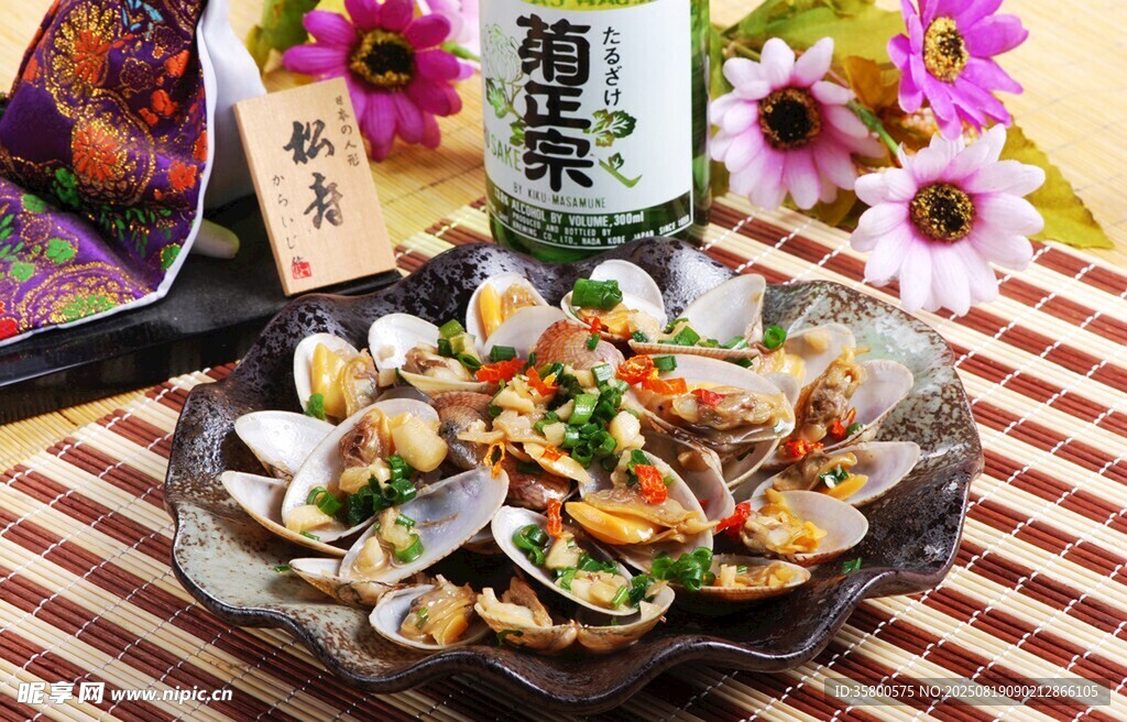 美味蛤蜊拼盘 