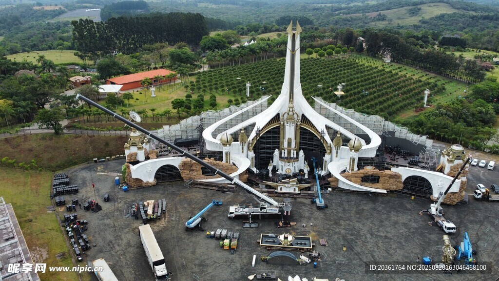 现代独特建筑施工现场