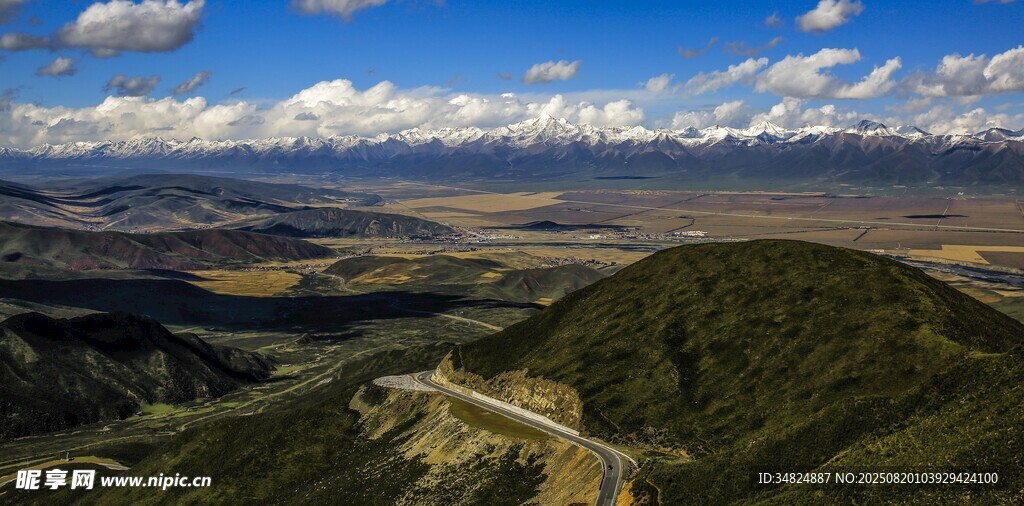 山间公路美景