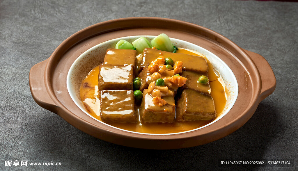 砂锅黑豆腐