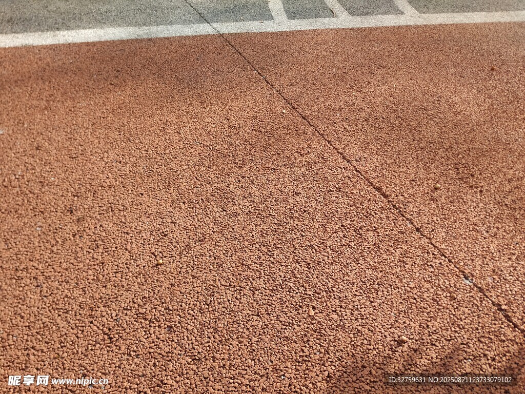 红色颗粒状地面纹理