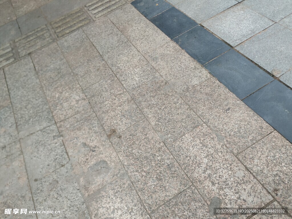 灰色石质地面纹理特写