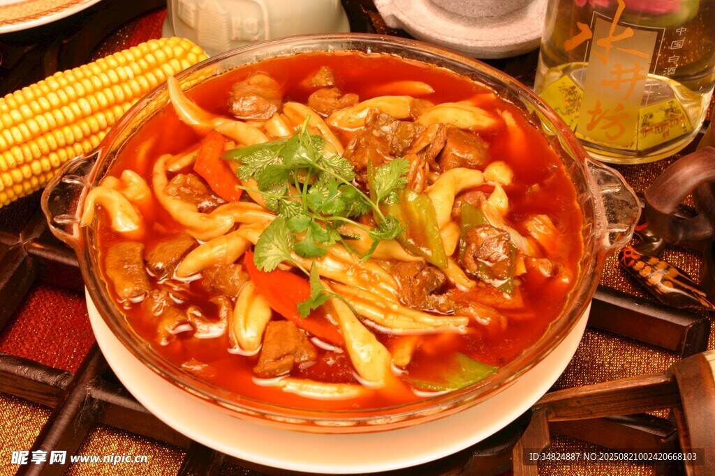 美味香辣火锅食材丰富