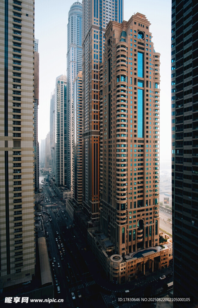 迪拜繁华都市高楼景观