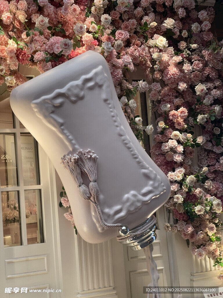 复古雕花壁灯