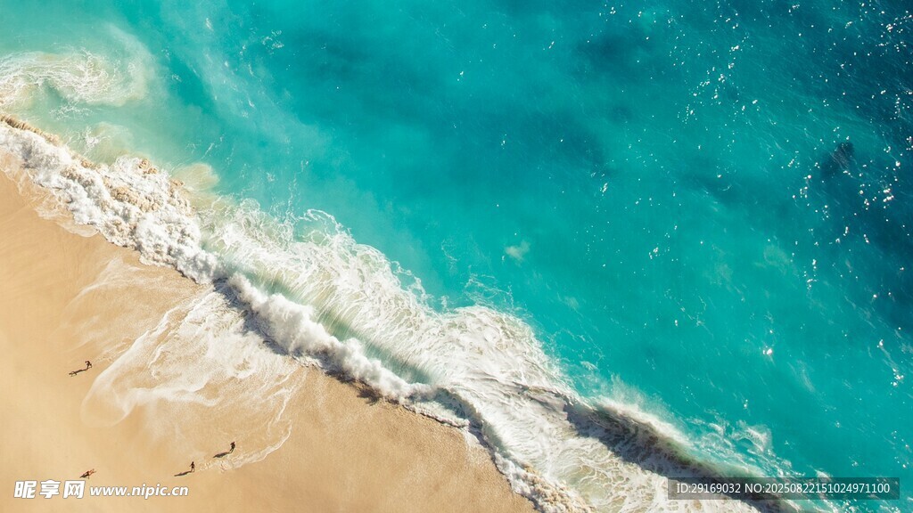 俯瞰碧海沙滩美景