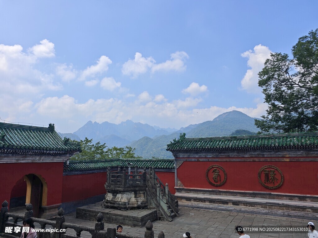 武当山 金顶