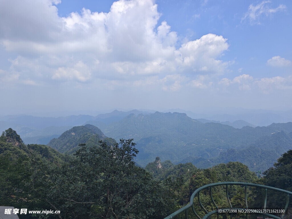 武当山 金顶