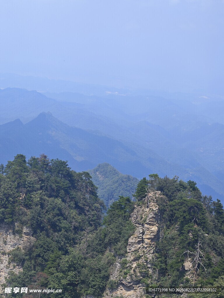 武当山 金顶